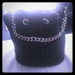 Steve madden bucket bag